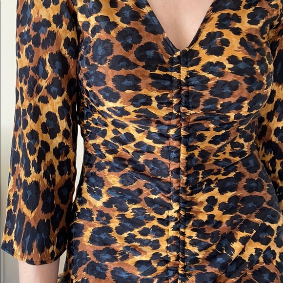 New Zara leopard print ruched mini dress - Picture 7 of 9
